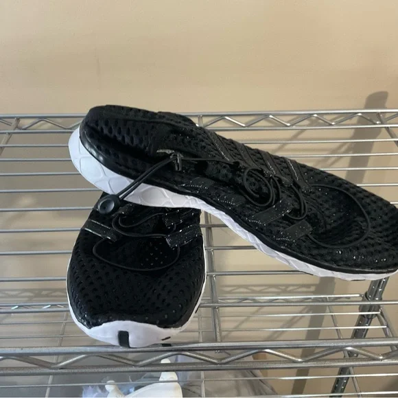 Aqua Black Mesh Swim Shoes - Picture 2 of 5